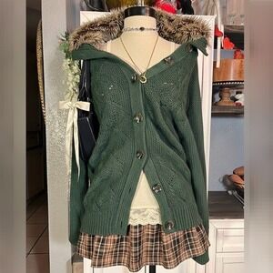 Furr Green Cardigan Sweater Medium Vintage Crochet Twilightcore MEDIUM